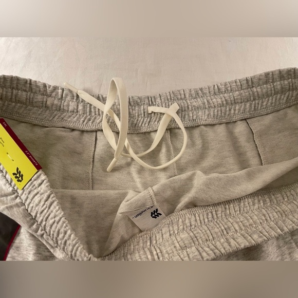 All In Motion High Rise French Terry Shorts Plus Size XXL Gray - Picture 5 of 13